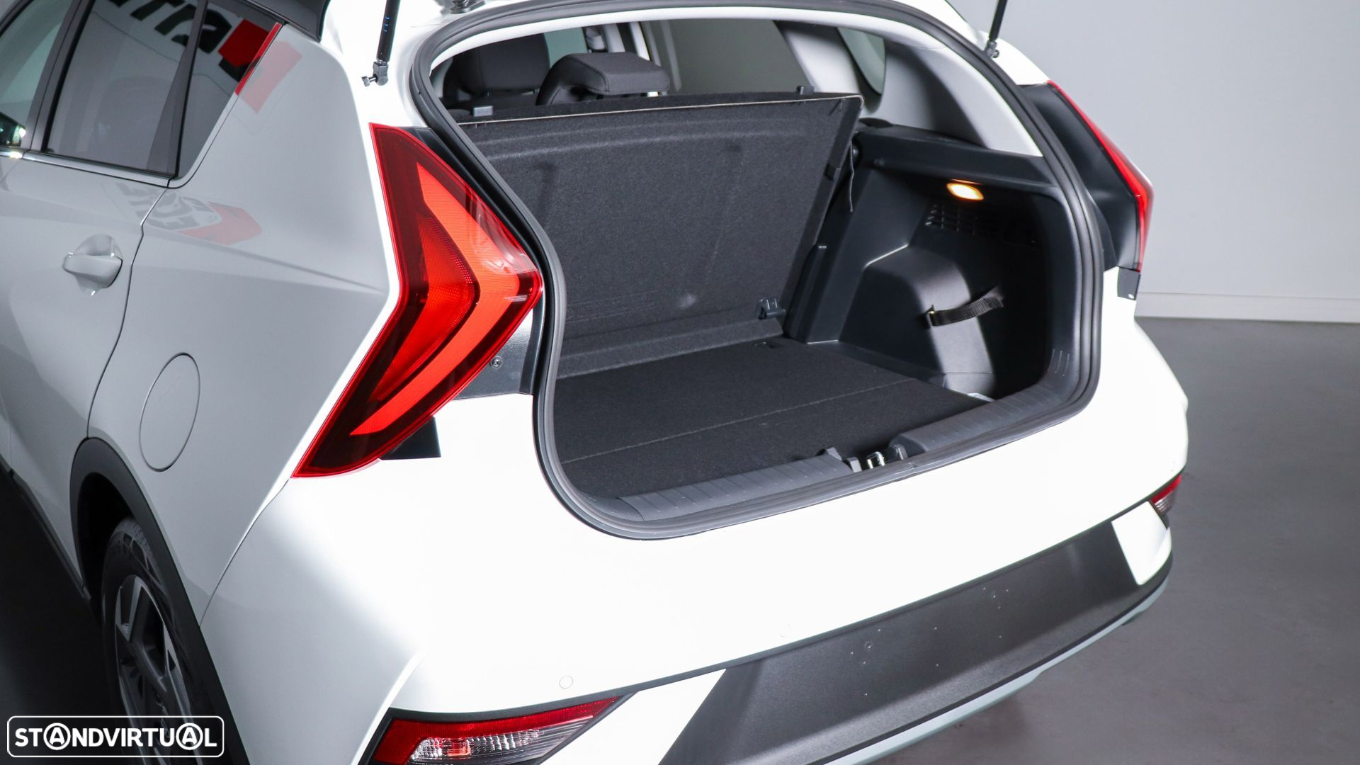 Hyundai Bayon 1.0 T-GDI Premium - 18