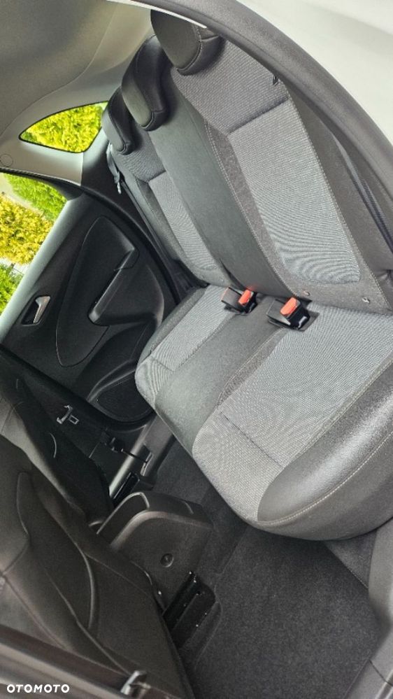 Opel Crossland 1.2 Automatik Business Edition - 19