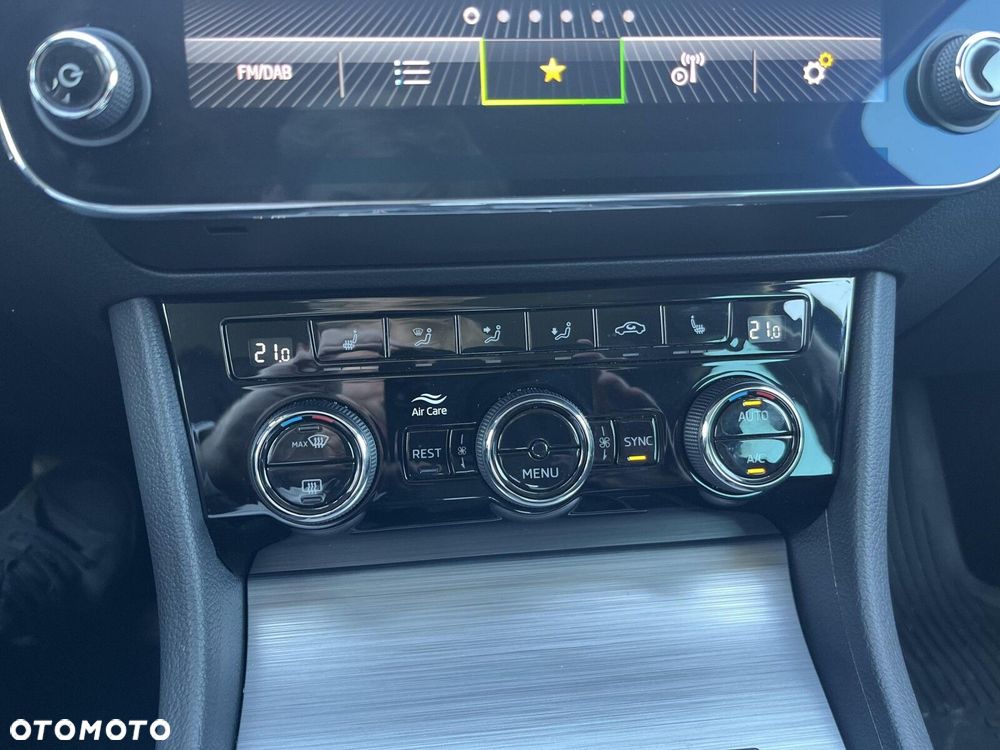 Skoda Superb 1.5 TSI Ambition DSG - 22
