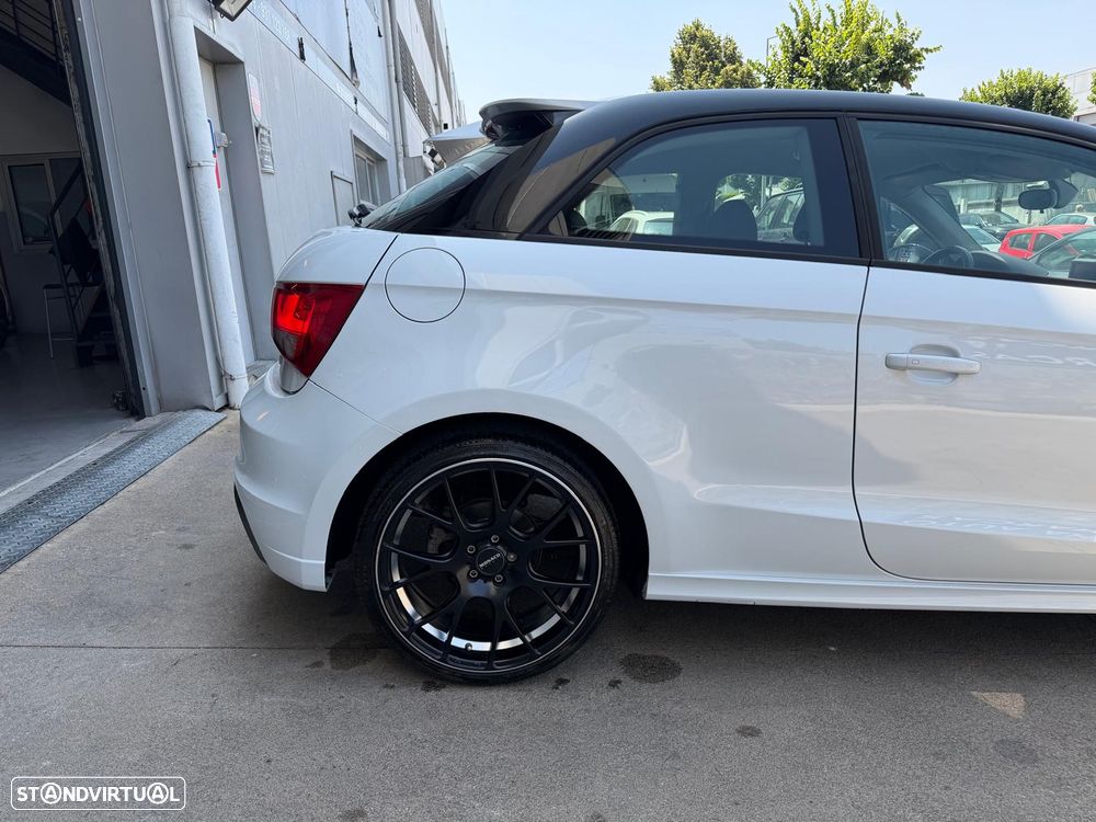 Audi A1 1.6 TDI Sport Edition S-line - 9