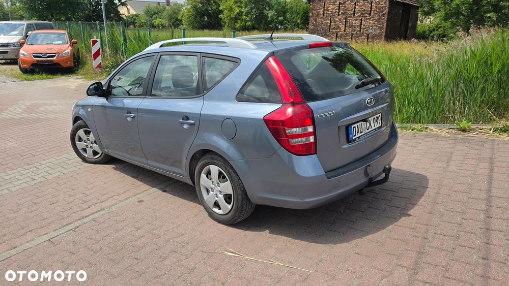 Kia Ceed 1.4 CVVT LX - 4