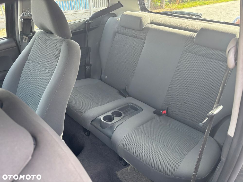 Volkswagen Fox 1.2 - 12