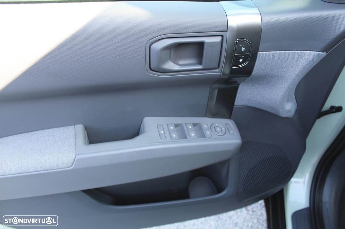 Kia EV3 81,4-kWh FWD Earth - 13