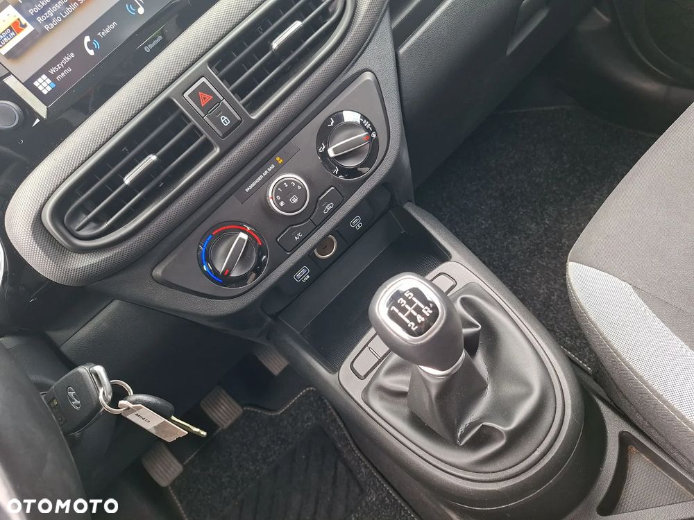 Hyundai i10 1.0 Pure - 14