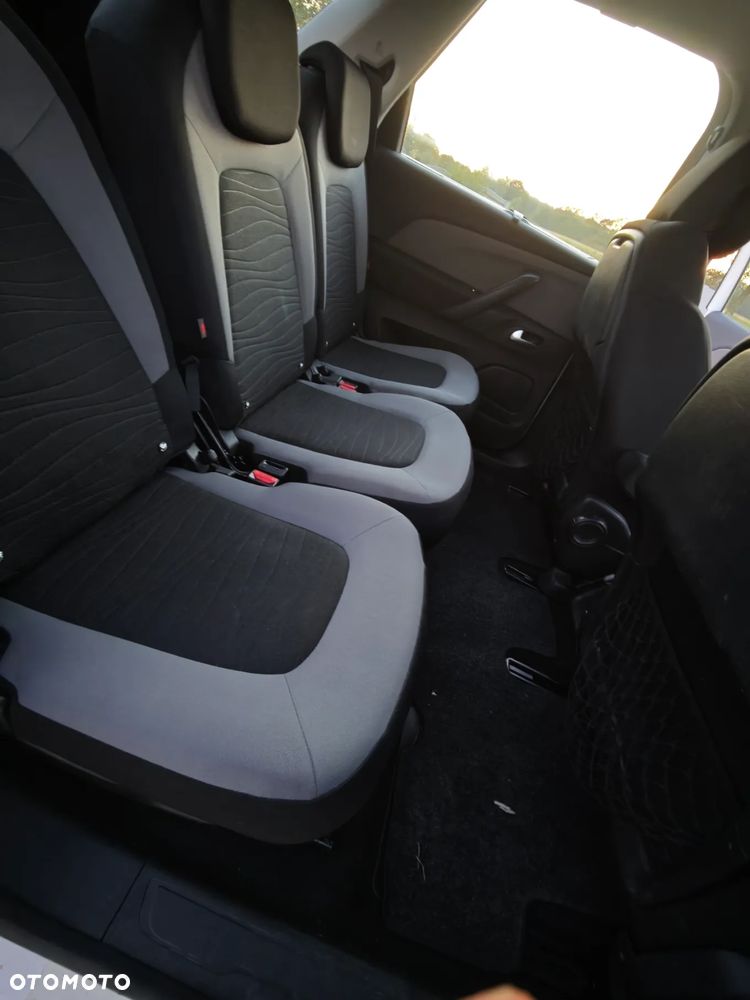 Citroën C4 Picasso - 14
