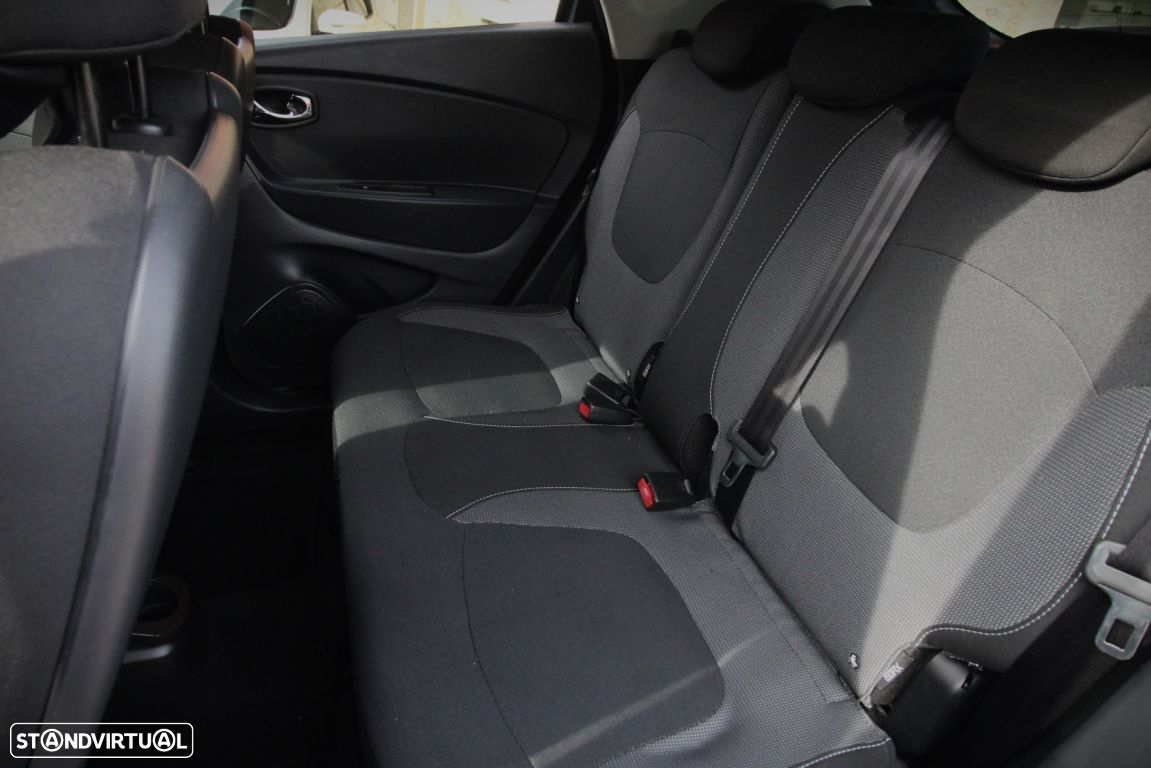 Renault Captur 1.2 TCe Initiale Paris EDC - 18