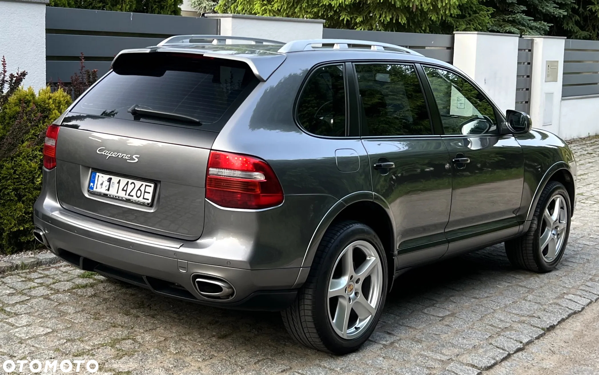Porsche Cayenne - 36