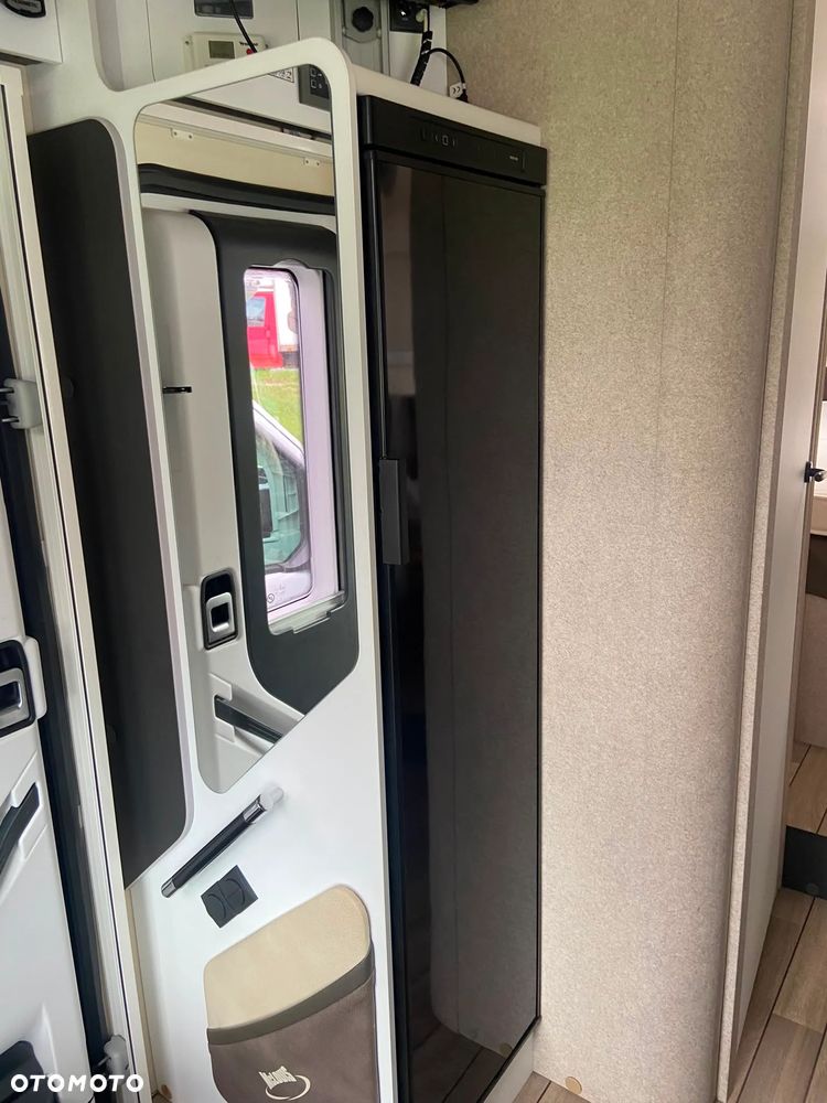 McLOUIS MC4 379 - 30