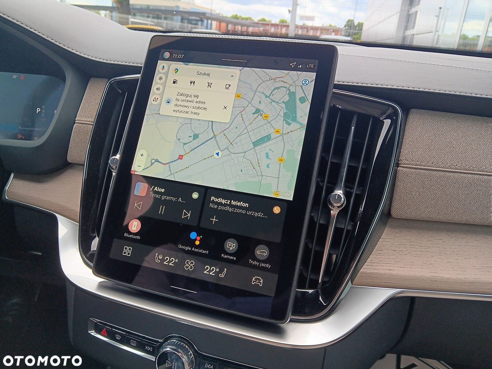 Volvo XC 90 - 25