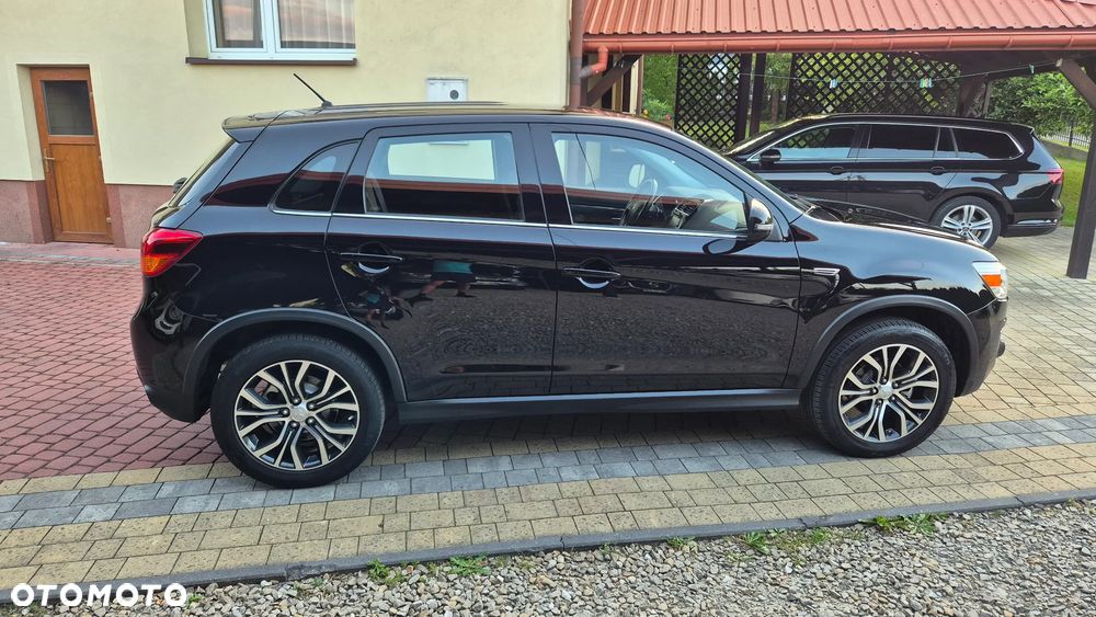 Mitsubishi ASX 1.6 2WD Diamant Edition - 17