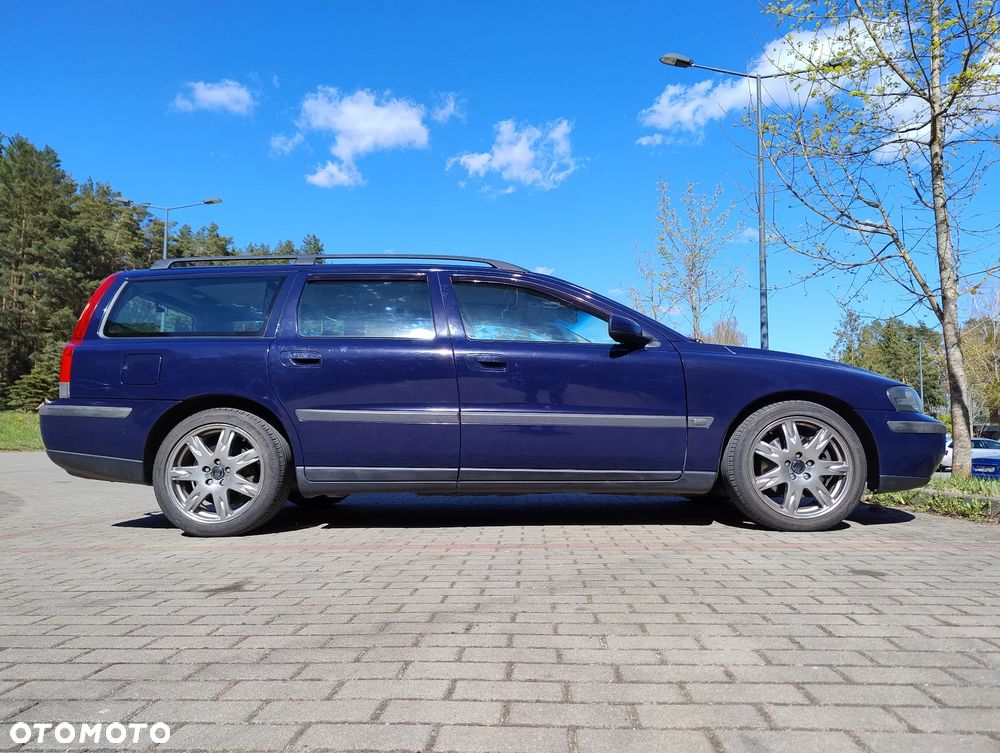 Volvo V70 2.5T - 1