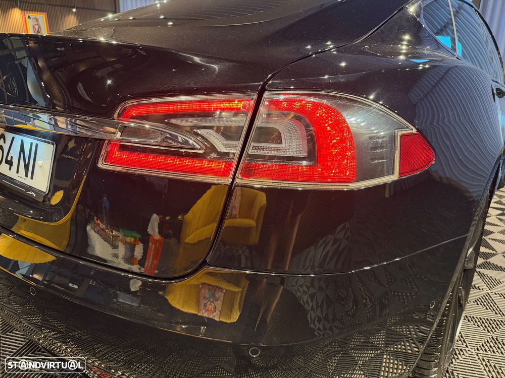 Tesla Model S 75D AWD - 15