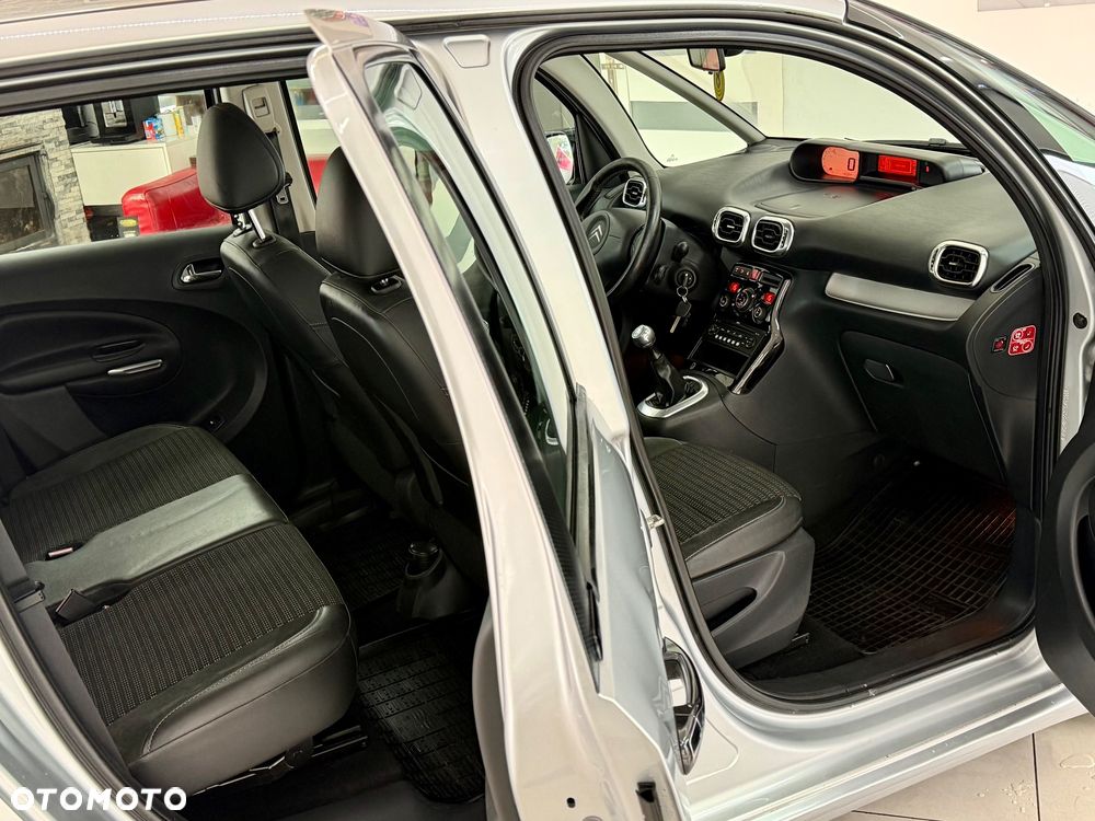 Citroën C3 Picasso 1.4i Exclusive - 24