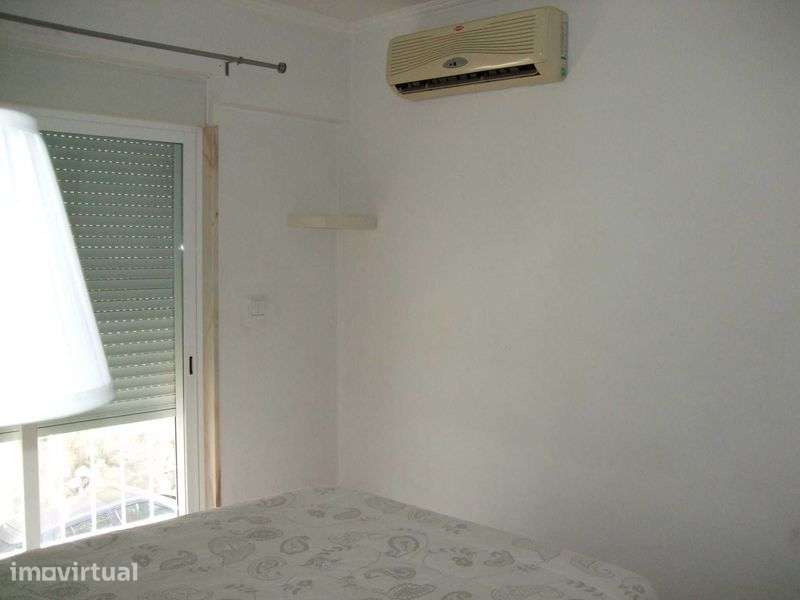 Apartamento T1 - Loures - Grande imagem: 5/12