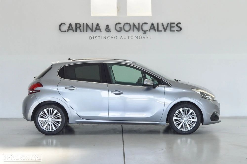 Peugeot 208 1.5 BlueHDi Allure - 4