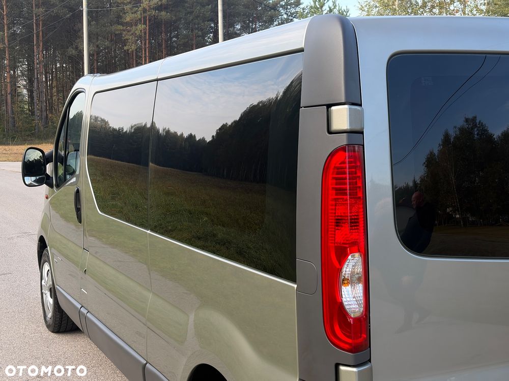 Opel Vivaro L2H1 2.9t - 10