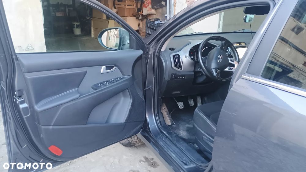 Kia Sportage 2.0 CRDI Business Line 4WD - 13