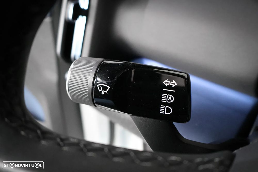 Volvo EX30 69 kWh Single Motor Extended Range Plus - 37