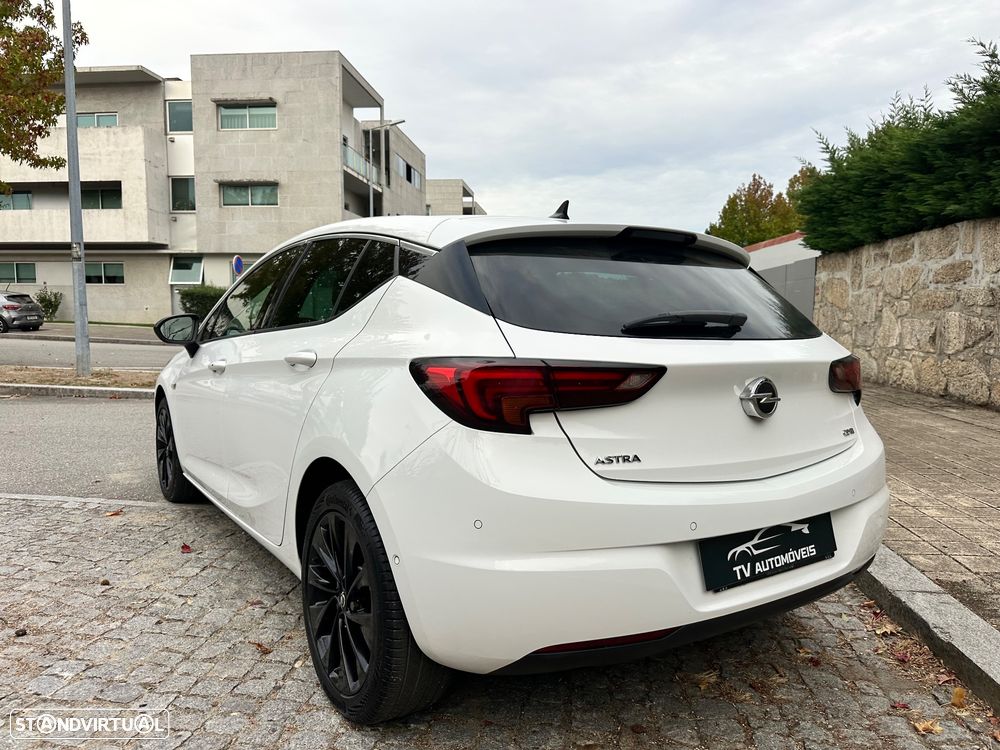 Opel Astra 1.6 CDTI Dynamic Sport S/S - 9