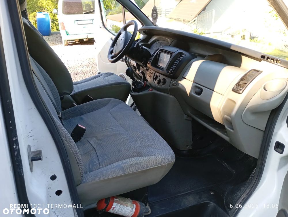 Renault Trafic Passenger - 7