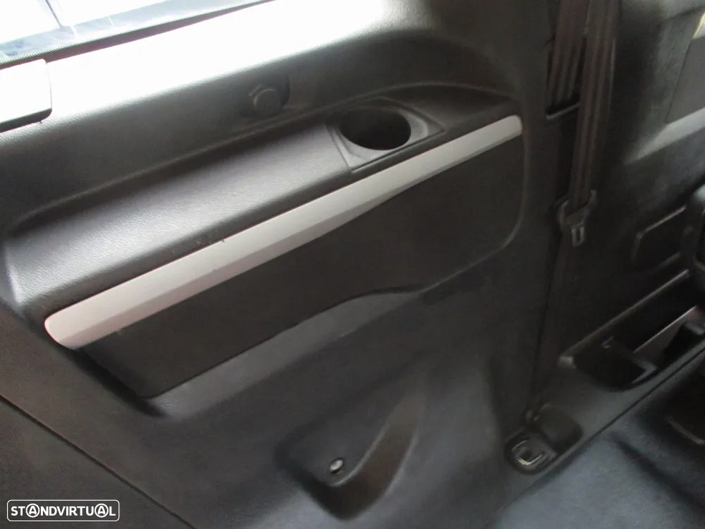 Toyota Proace Verso 1.5 D-4D L2 1.2T Comfort 5L - 40
