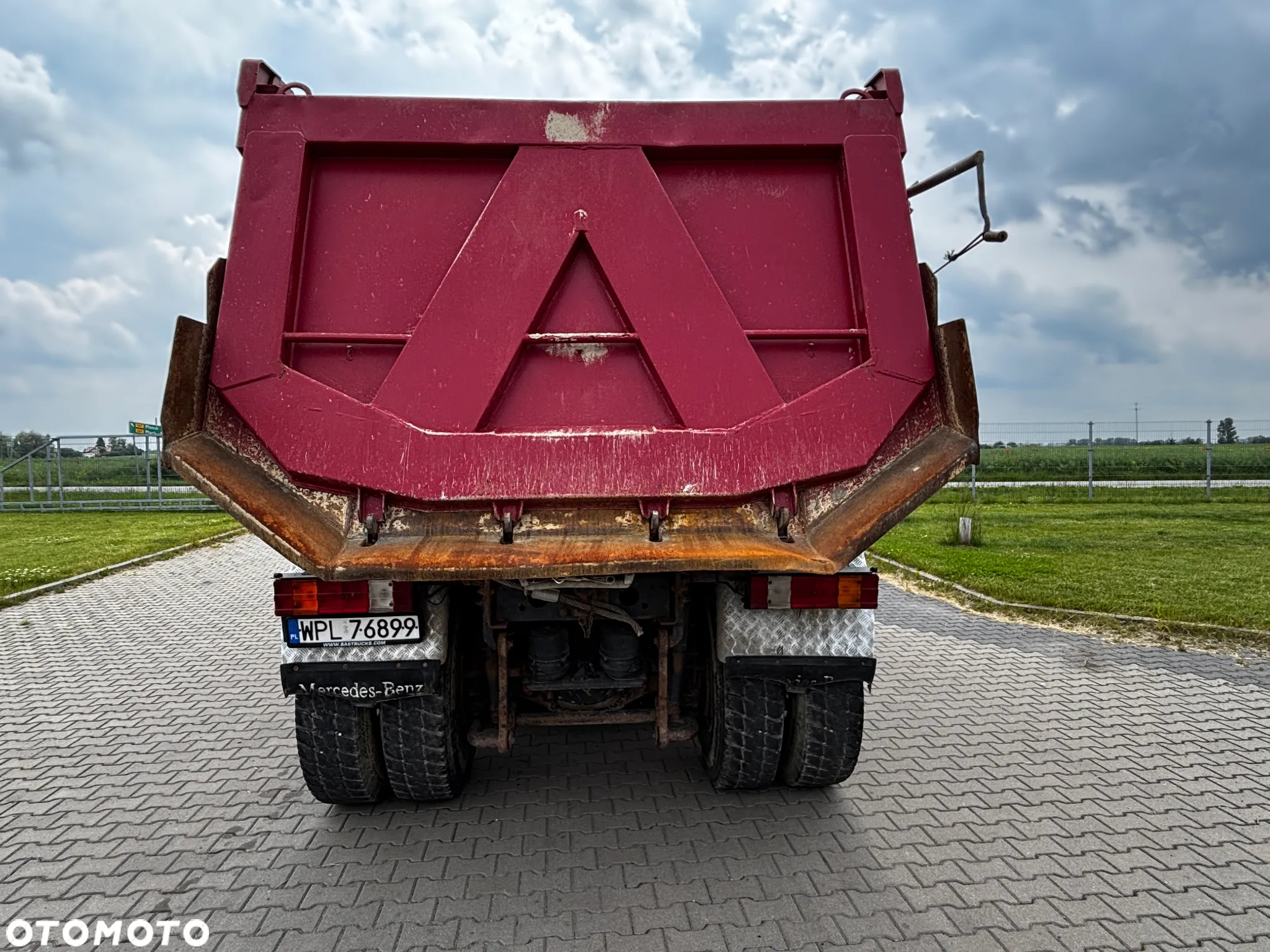 Mercedes-Benz ACTROS 4141 8x8 EPS ze sprzęgłem  wywrotka zabudowa INTERCARS , wzmociony - 13