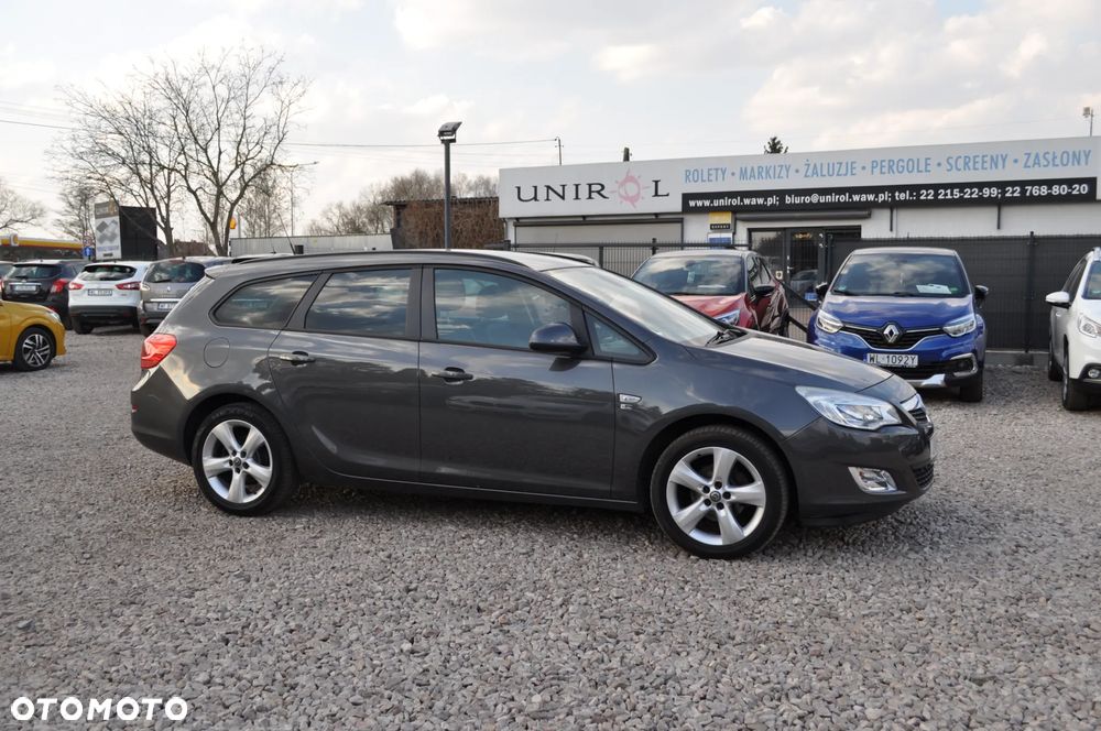 Opel Astra 1.4 Turbo 150 Jahre - 5