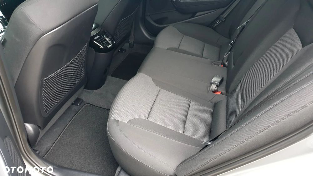 Hyundai i40 1.6 CRDi Premium DCT - 19