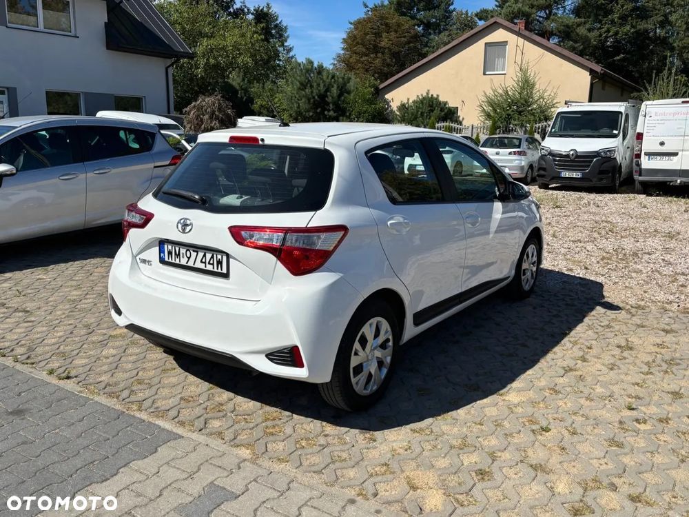 Toyota Yaris 1.0 VVT-i - 8