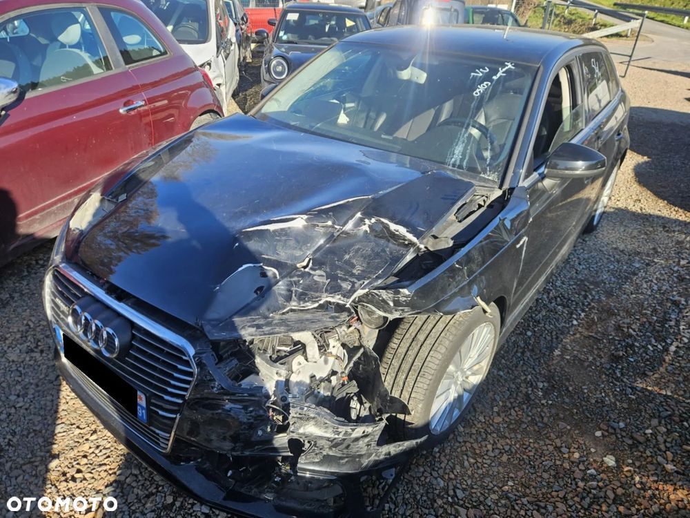 Audi A3 Sportback 1.4 TFSI e-tron Ambiente - 6