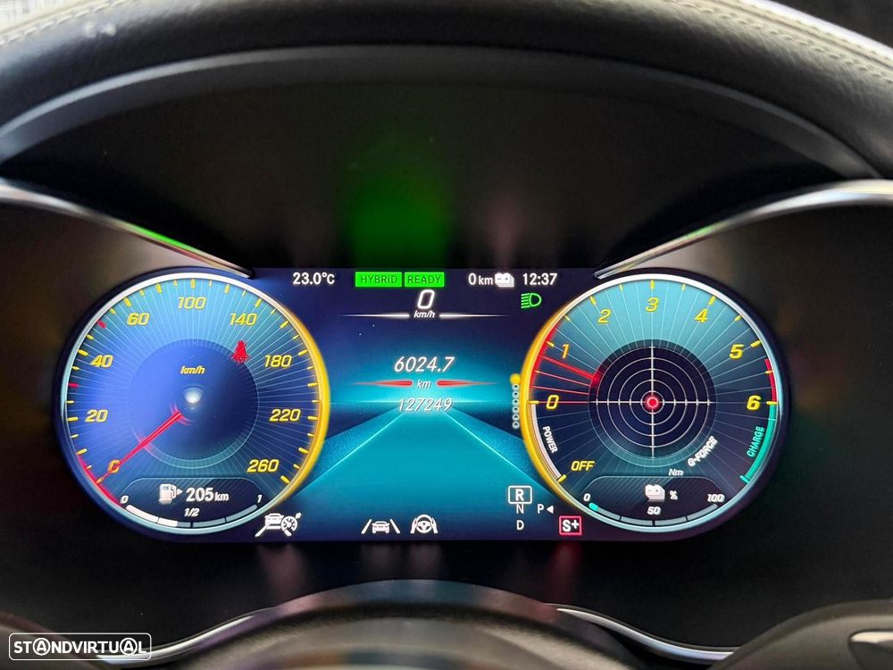 Mercedes-Benz C 300 de AMG Line - 16