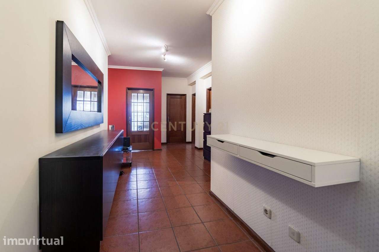 Apartamento T3 - Totalmente mobilado - Grande imagem: 3/25