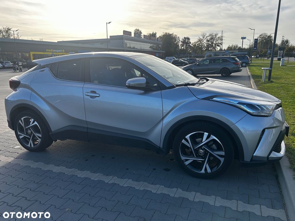 Toyota C-Hr 2022 photo 3
