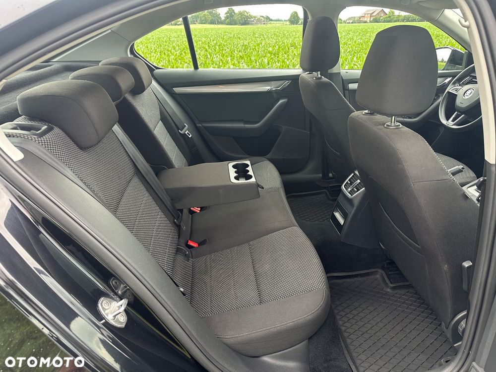 Skoda Octavia 1.6 TDI Ambition - 32