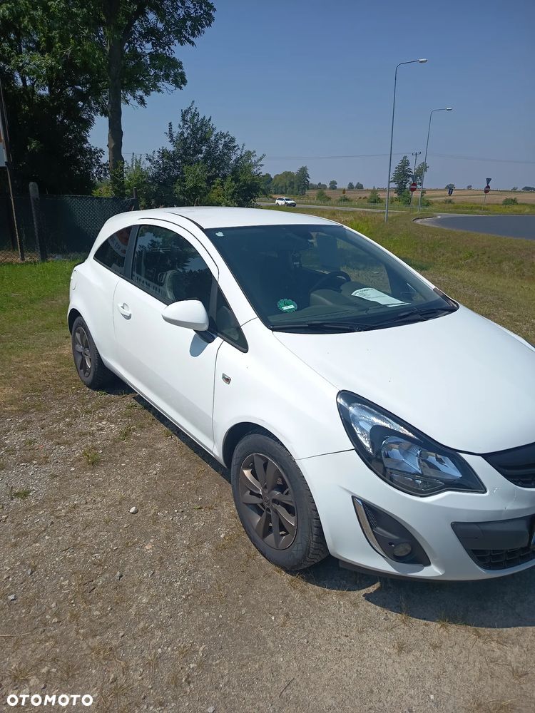 Opel Corsa 1.4 16V Cosmo - 1