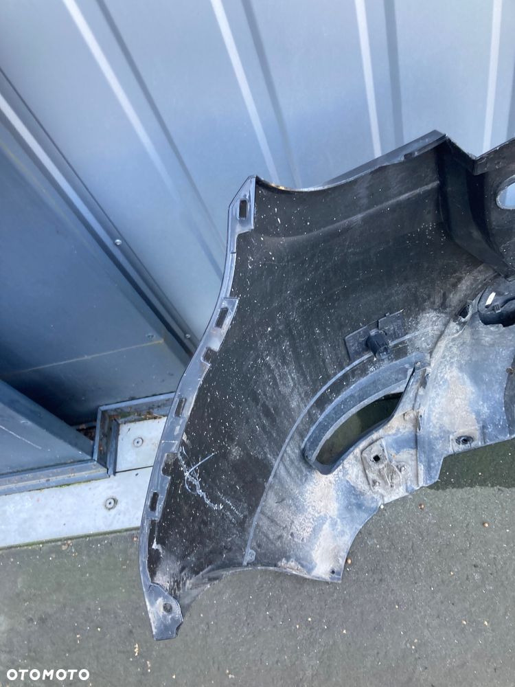 DACIA DUSTER 2 II ZDERZAK TYLNY  TYŁ TYLNI NV 676 NV676 4xPDC czarny metalik  Wwa - 9