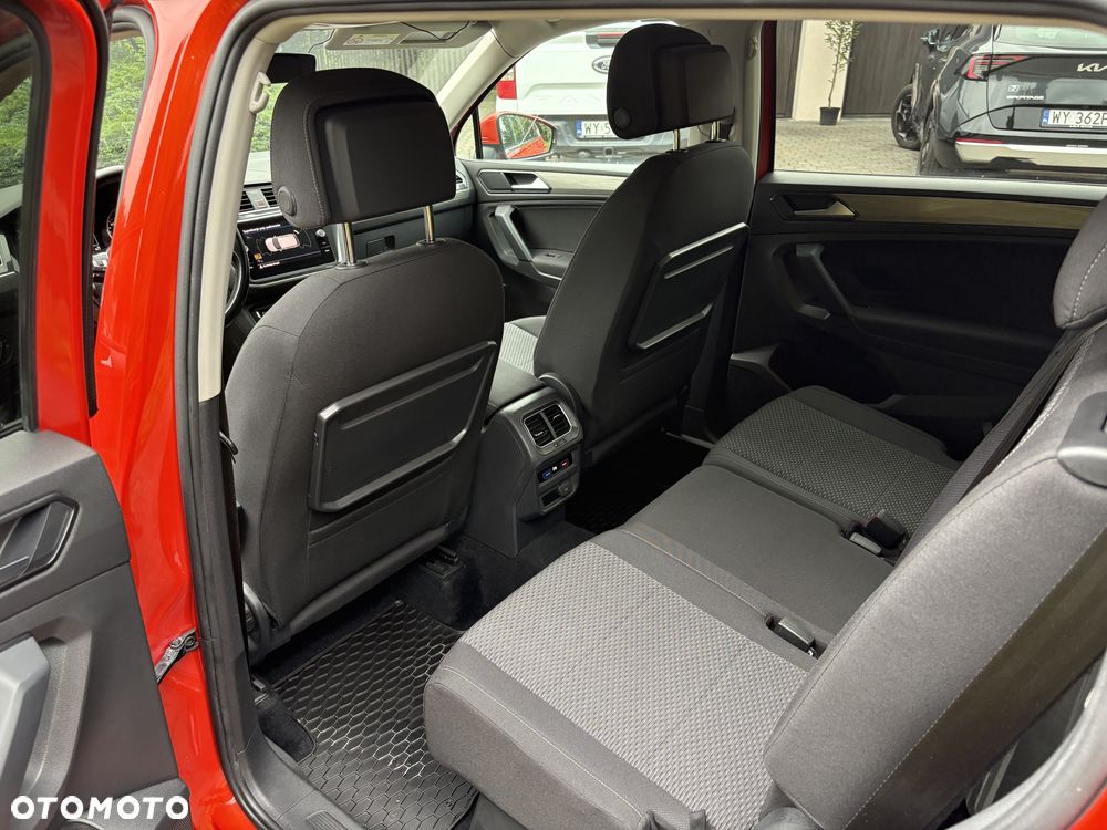 Volkswagen Tiguan Allspace 2.0 TDI 4Mot SCR Comfortline - 8