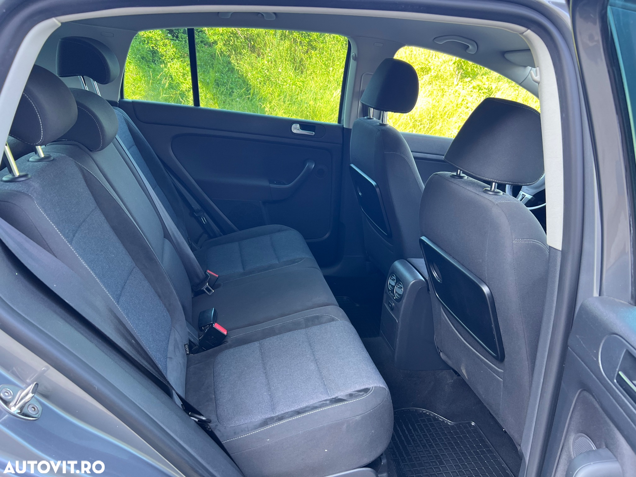 Volkswagen Golf Plus 1.6 TDI DPF Style - 4