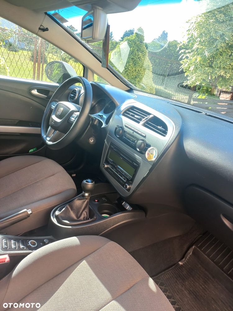 Seat Leon 1.6 TDI Ecomotive Reference - 8