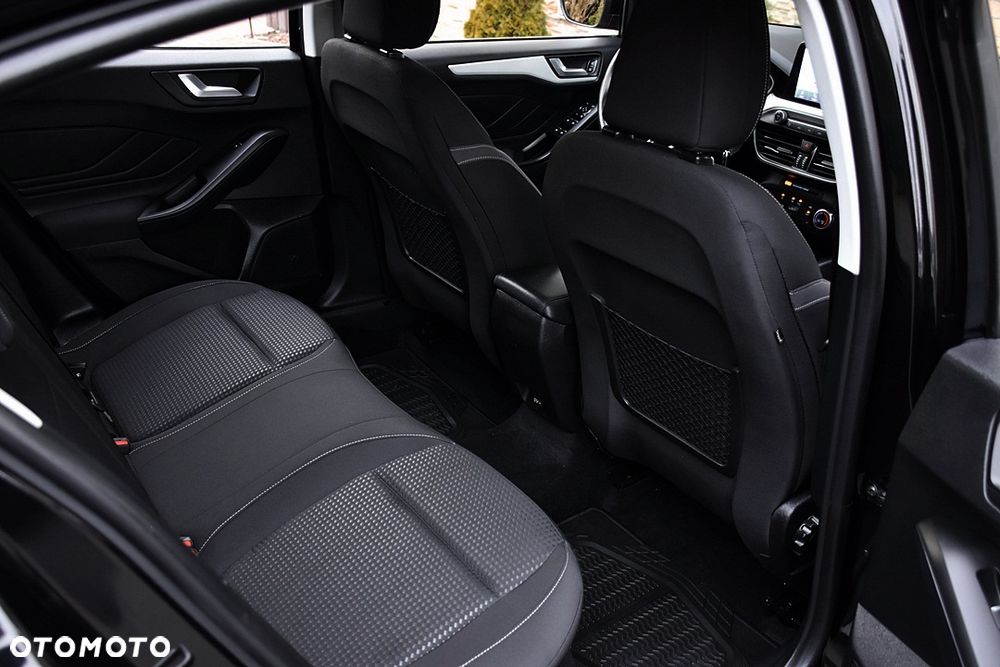 Ford Focus 1.5 EcoBlue STart-Stopp-System TITANIUM - 8