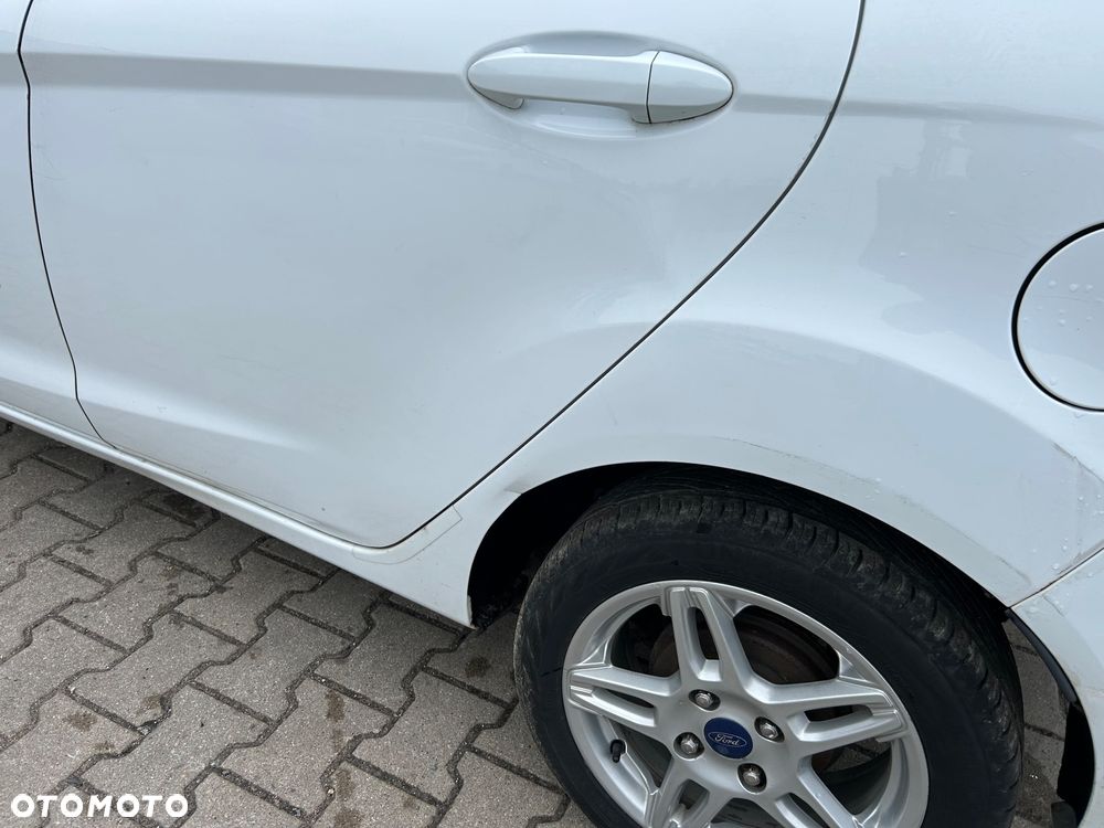 Ford Fiesta - 22