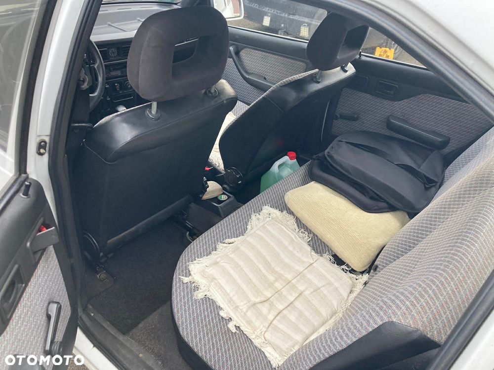 Opel Kadett 1.4 CS - 7