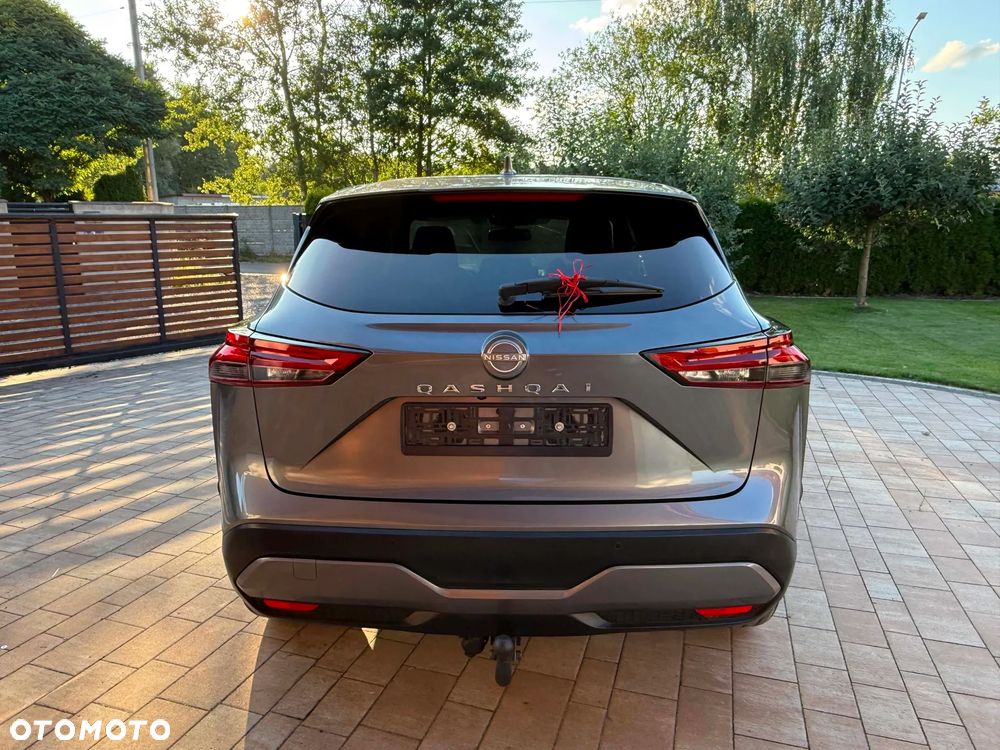 Nissan Qashqai 1.3 DIG-T mHEV Tekna Xtronic - 4