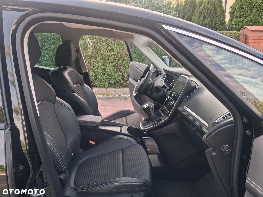 Renault Scenic BLUE dCi 120 BUSINESS EDITION - 15