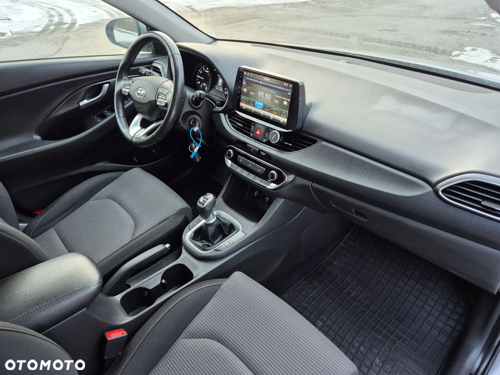 Hyundai i30 1.5 DPI Comfort - 20