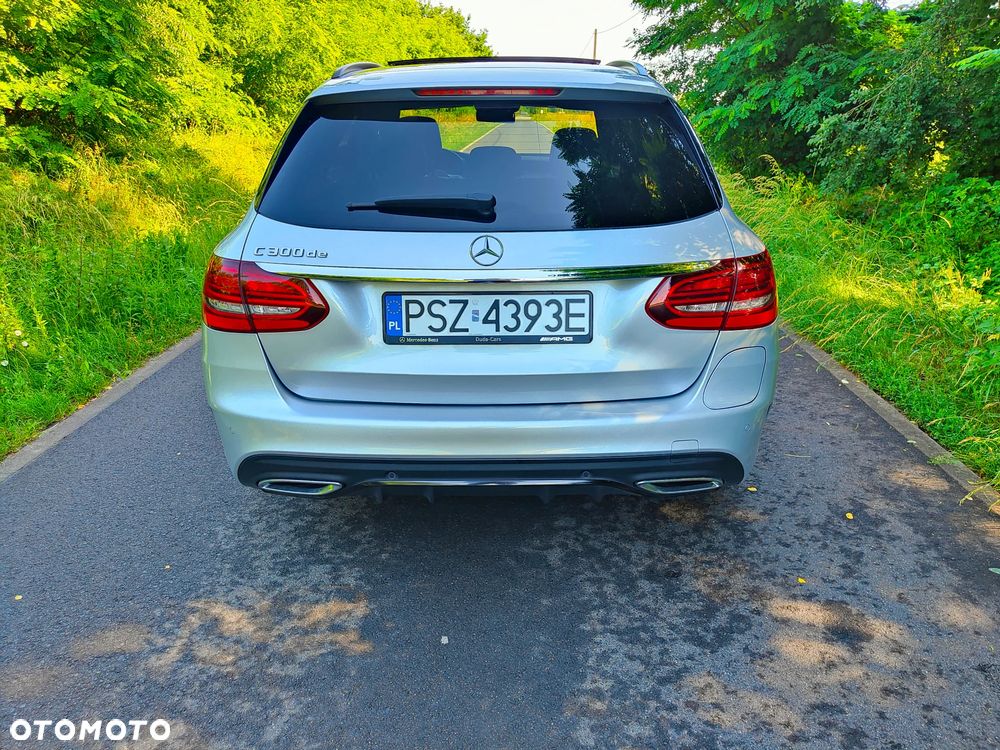 Mercedes-Benz Klasa C 300 de 9G-TRONIC AMG Line - 6
