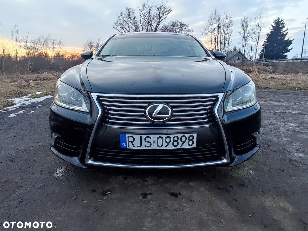 Lexus LS 460 - 12