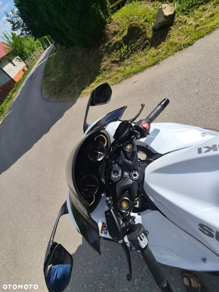 Suzuki Hayabusa - 2