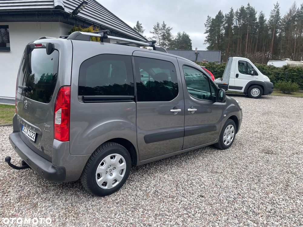 Peugeot Partner HDi FAP 110 Family - 5