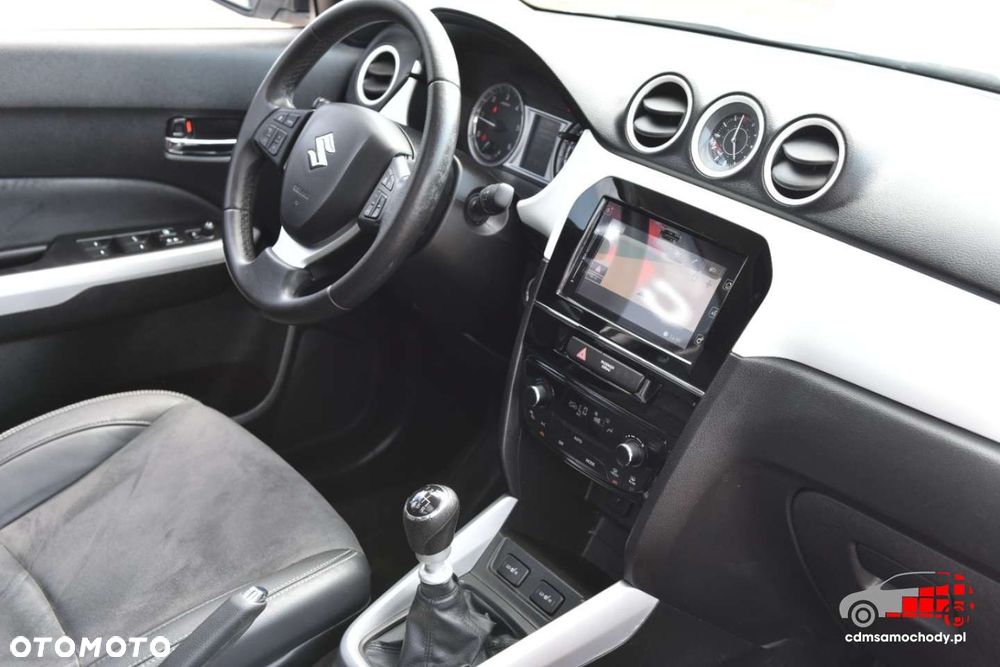 Suzuki Vitara - 24